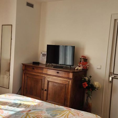 Les Pingouins De La Marne Bed and Breakfast Le Perreux-Sur-Marne Eksteriør billede