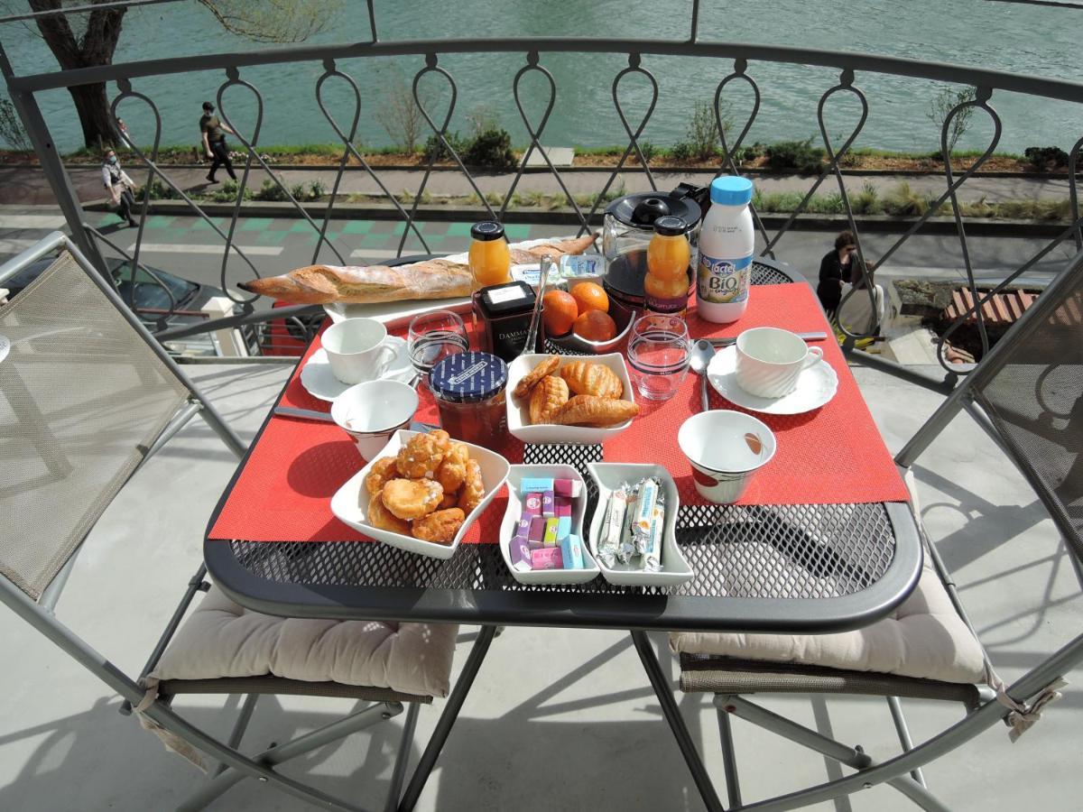 Les Pingouins De La Marne Bed and Breakfast Le Perreux-Sur-Marne Eksteriør billede
