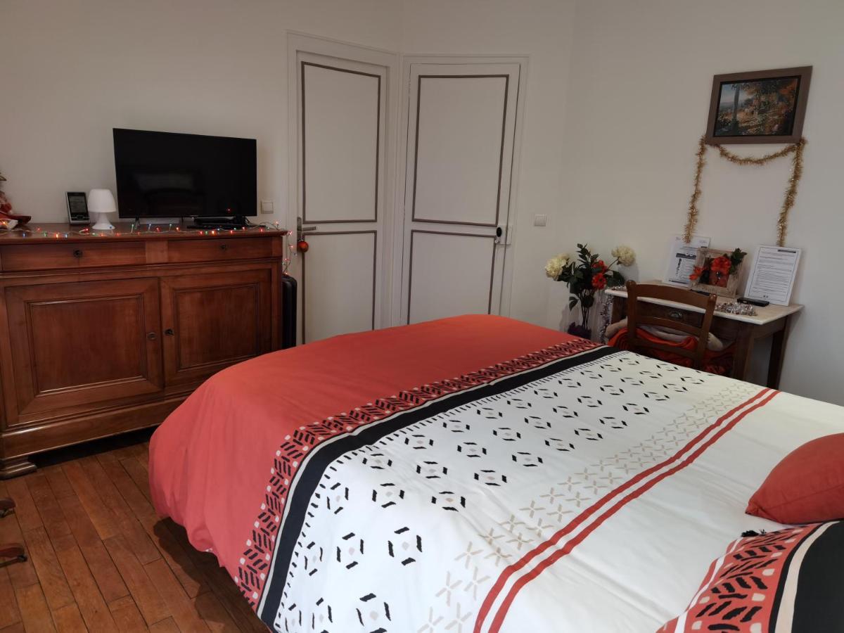 Les Pingouins De La Marne Bed and Breakfast Le Perreux-Sur-Marne Eksteriør billede
