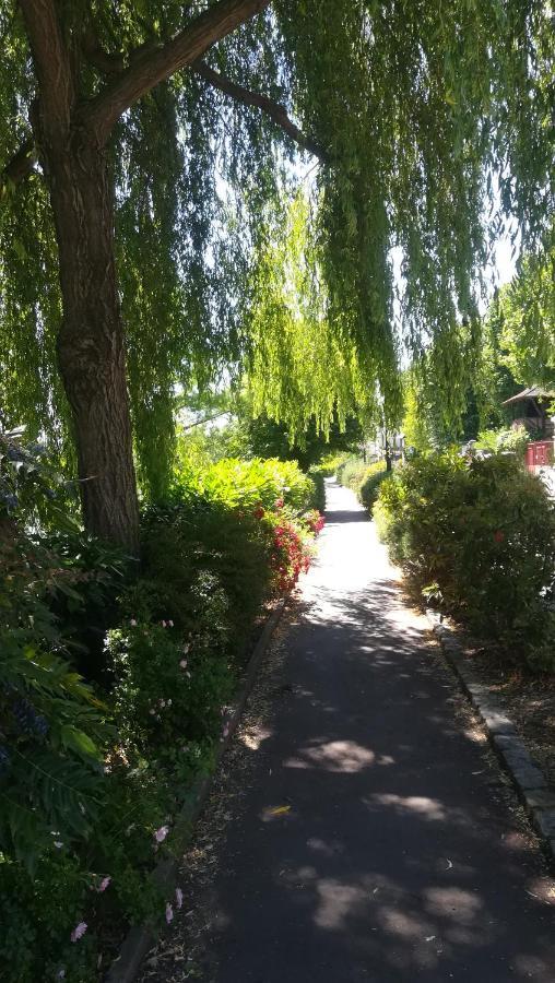 Les Pingouins De La Marne Bed and Breakfast Le Perreux-Sur-Marne Eksteriør billede