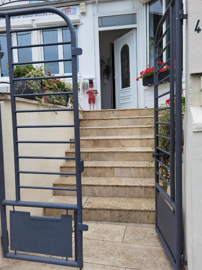 Les Pingouins De La Marne Bed and Breakfast Le Perreux-Sur-Marne Eksteriør billede